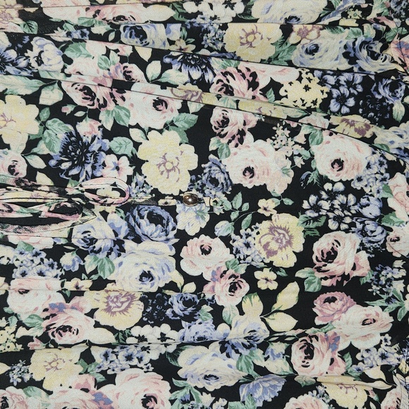 A. BYER blouse - Picture 2 of 8